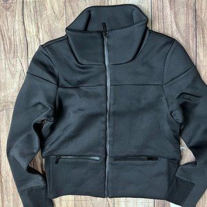 250$ NWT LIME & VINE PT 324 Crop Carly Jacket Scuba Thick Full Linning SMALL